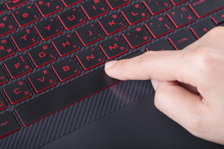 Klawisz laptop – jak znaleźć pasujący zamiennik do&nbsp;swojego modelu?