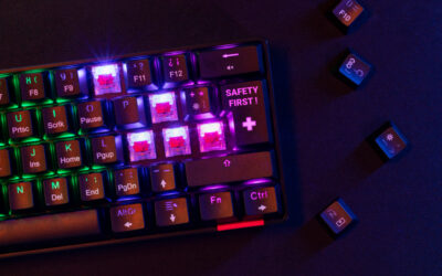 Pudding keycaps – ISO czy&nbsp;ANSI? Jak dobrać właściwy układ bez&nbsp;wpadek