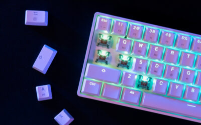 White pudding keycaps – jaśniejsze RGB i&nbsp;czystszy look