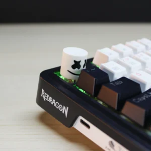 Keycap 3D Pianka Cherry MX na klawiaturze mechanicznej