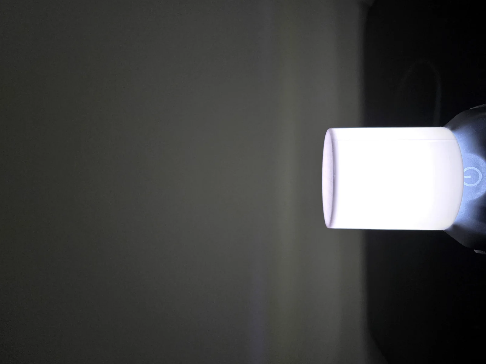 Prototyp klosza rozpraszającego światło z druku 3D